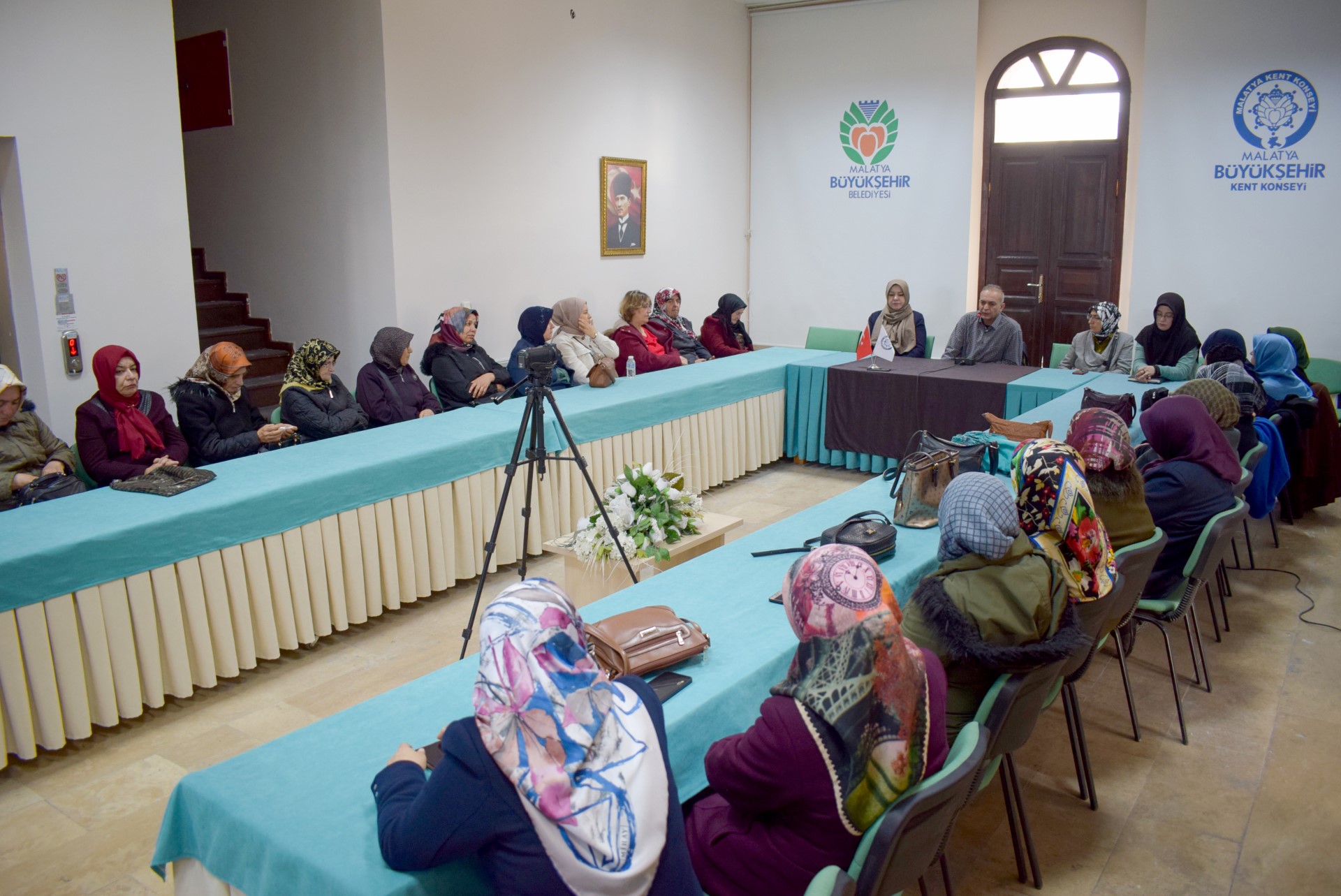 Malatya Kent Konseyi Kadın Meclisi Üyeleri ‘Deprem ve Sonrası” Programında Buluştu